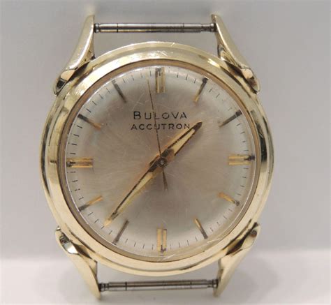 vintage bulova accutron men's watch